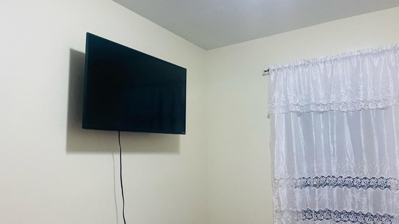 Minutes From Jfk, Beautiful Home With Peaceful, Cosy, Private Room นิวยอร์ก ภายนอก รูปภาพ